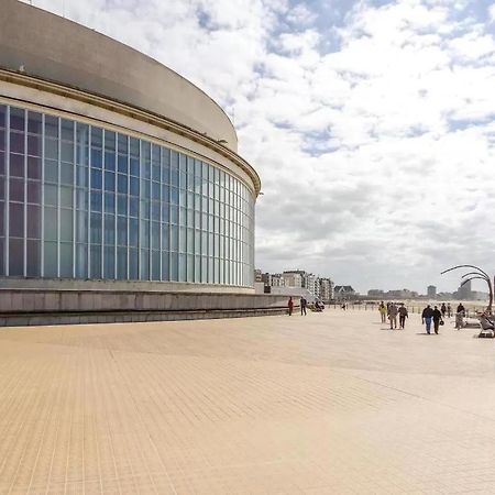 Luxury Apartment With Free Parking Ostend Exterior photo